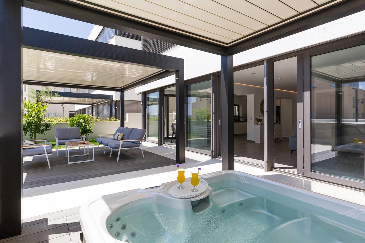 Shell Luxury Residences With Pool And Whirlpool Zadar Buitenkant foto