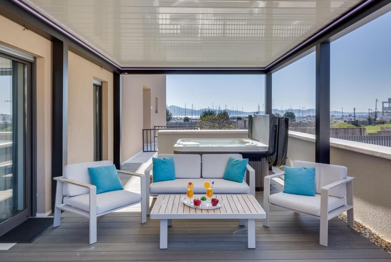 Shell Luxury Residences With Pool And Whirlpool Zadar Buitenkant foto