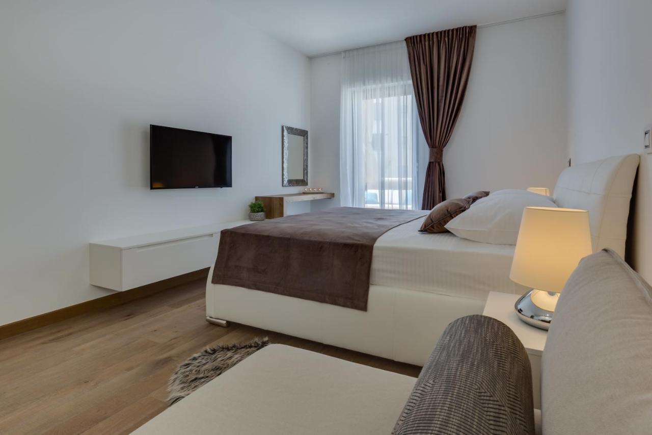 Shell Luxury Residences With Pool And Whirlpool Zadar Buitenkant foto